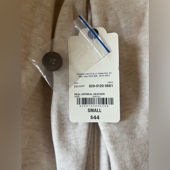 Cream Button-Detail Pullover - Picture 5 of 5